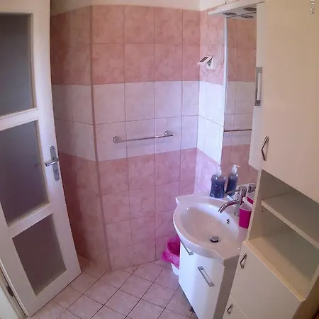 Astrid 杜布罗夫尼克