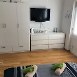 Astrid Konukevi 3*